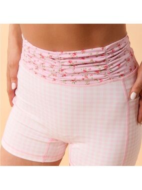NWT Pink Gingham Blogilates Women's Ruched Waist Bike Shorts Size Large